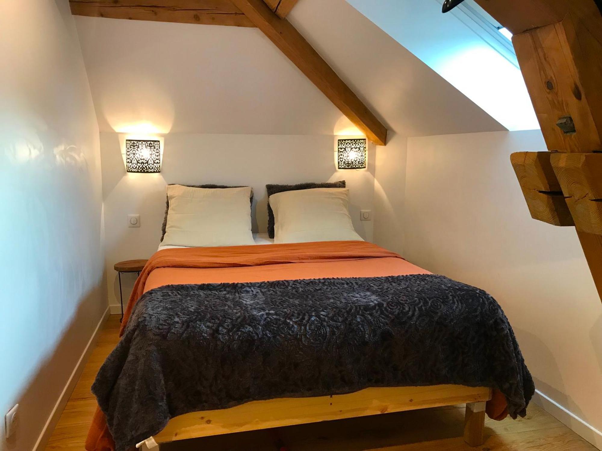 Sous Les Toits De Fleury Apartman Dijon Kültér fotó